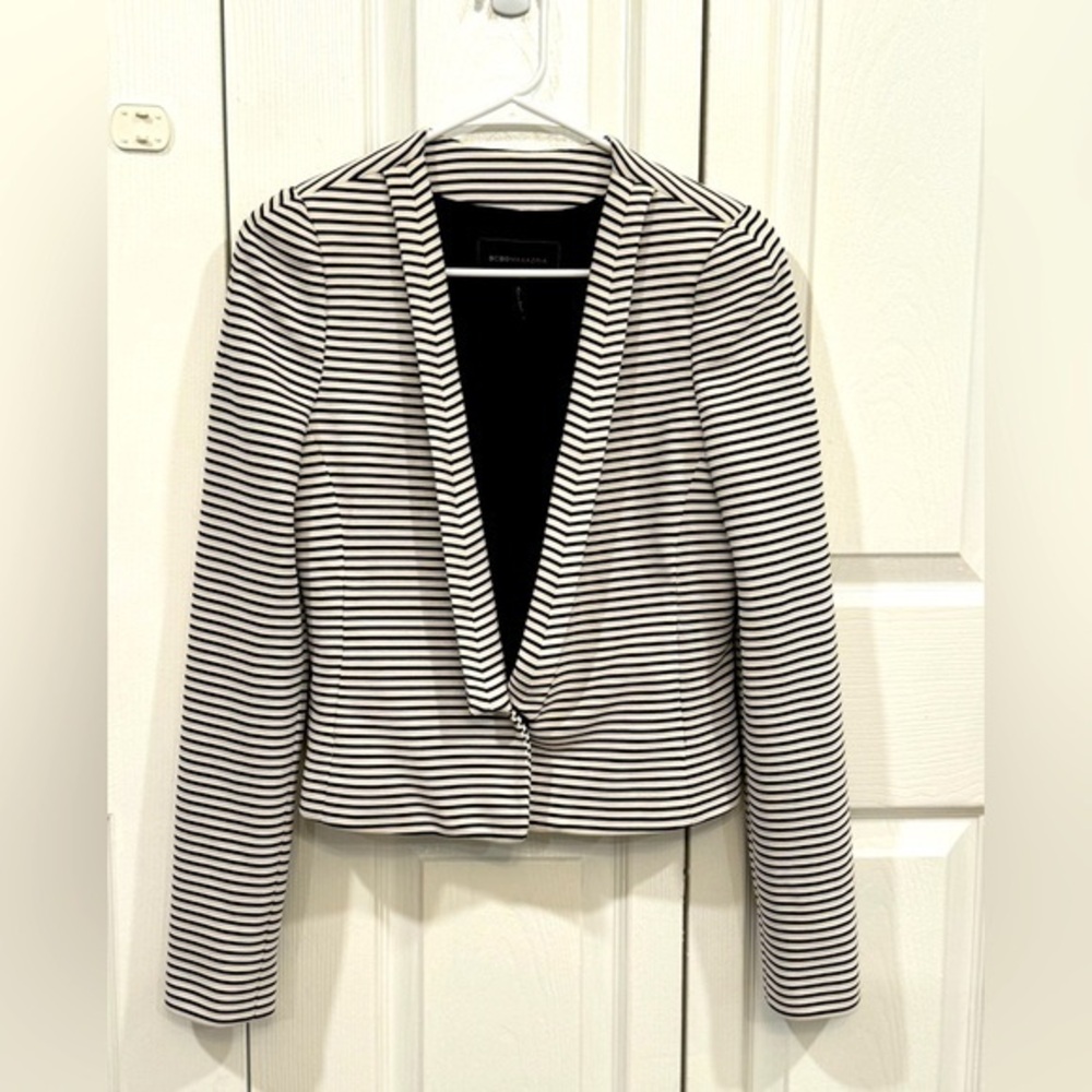BCBG Maxazria Hendrix Blazer Jacket Womens Small Black White Stripe
